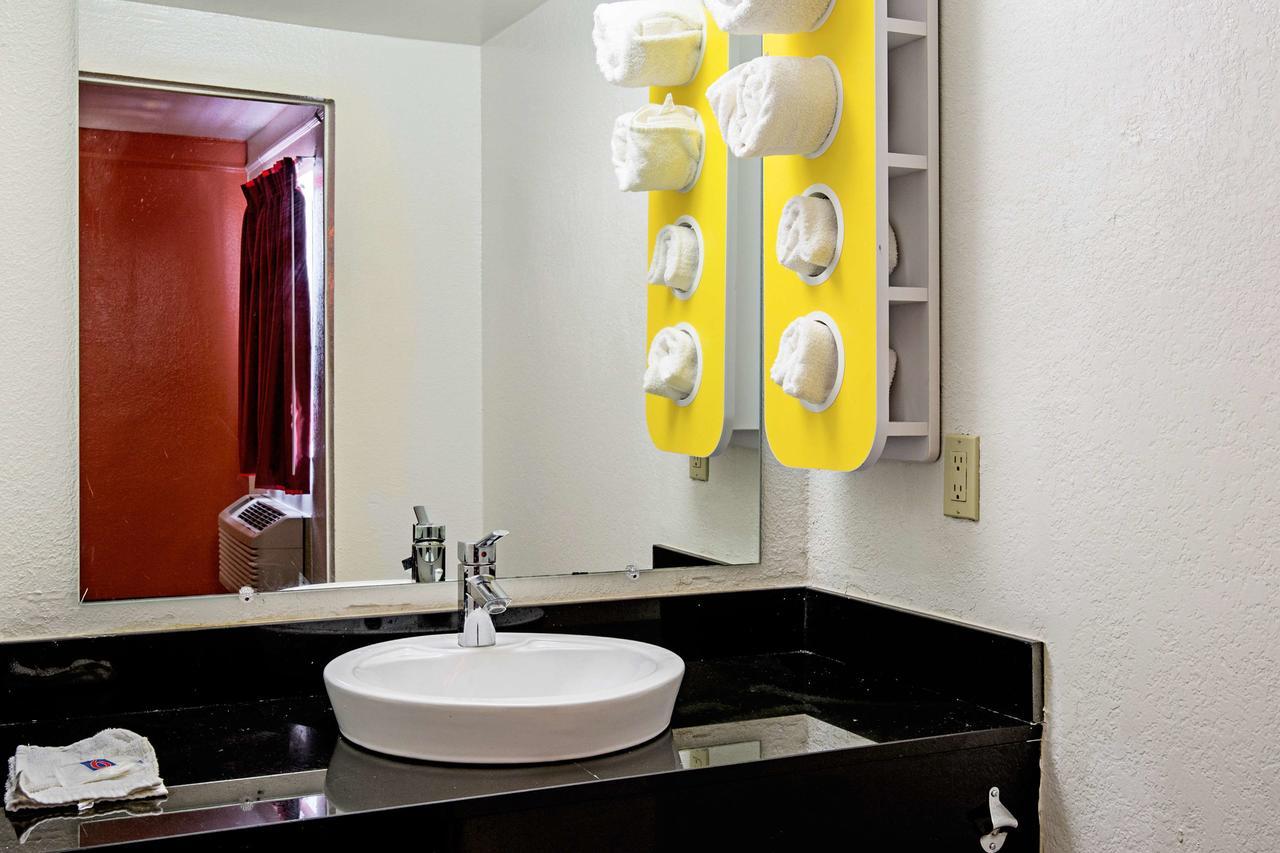Motel 6 Texas City Zewnętrze zdjęcie